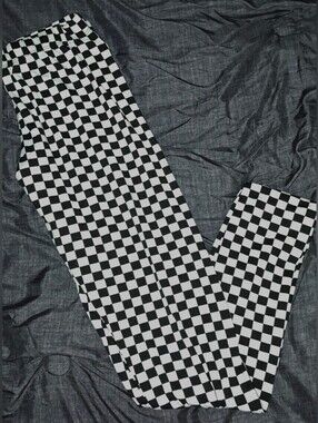 Women's Black & White Checkered Leggings One Size